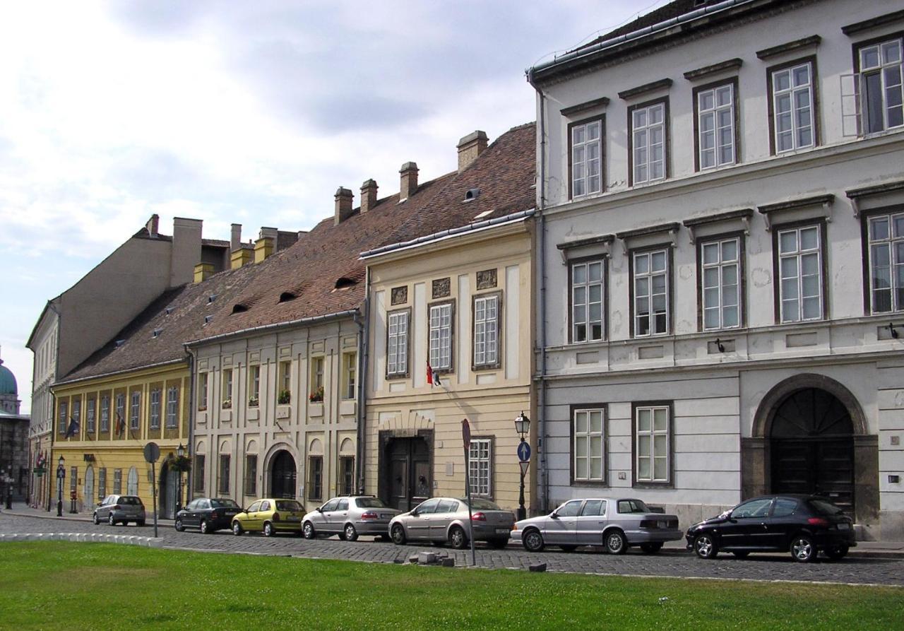 Premium Buda Castle Apartment Budapest Exterior photo